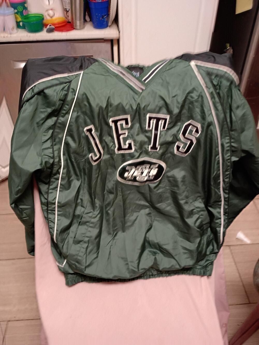 Green New York Jets Pull Over With Front and Back Patch Size Large